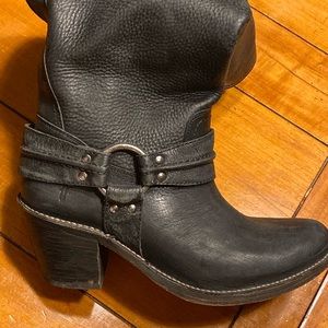 Frye Boots, matte black, size 9